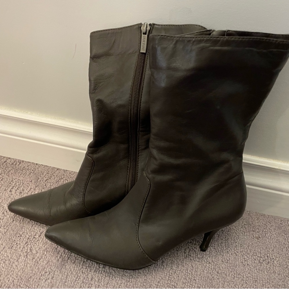 Women’s mid calf boots